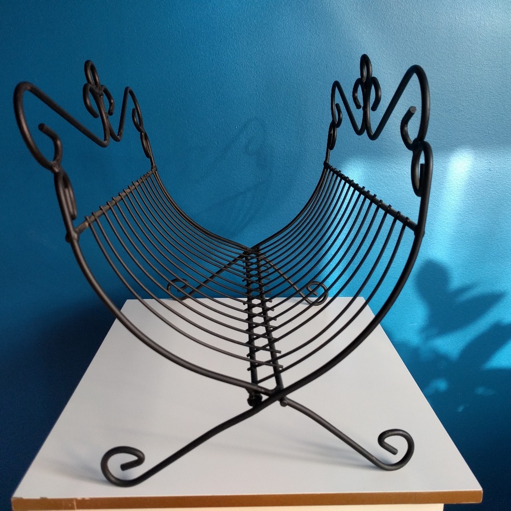 Magazine/book Rack Foldable - Picture 3 of 4